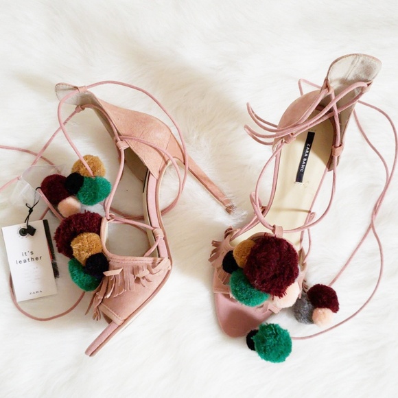 SOLD Zara pom pom heels - Picture 4 of 7